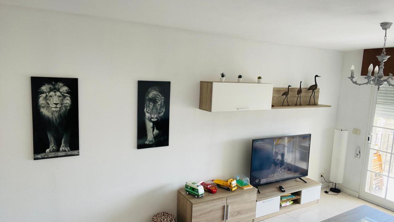 Sanxenxo Seaside Retreat: Balcony Views, Rooftop Pool & Tranquility Exterior photo
